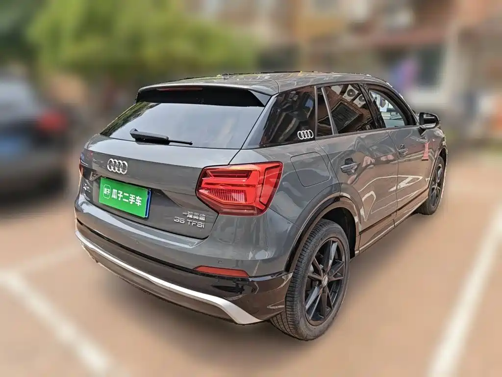 Audi Q2 L 35 TFSI Fashion Dynamic