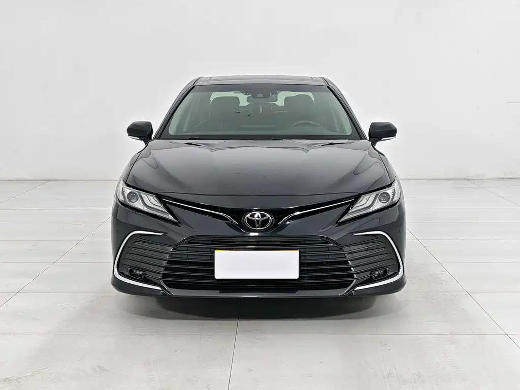 Camry 2.0 G Luxury