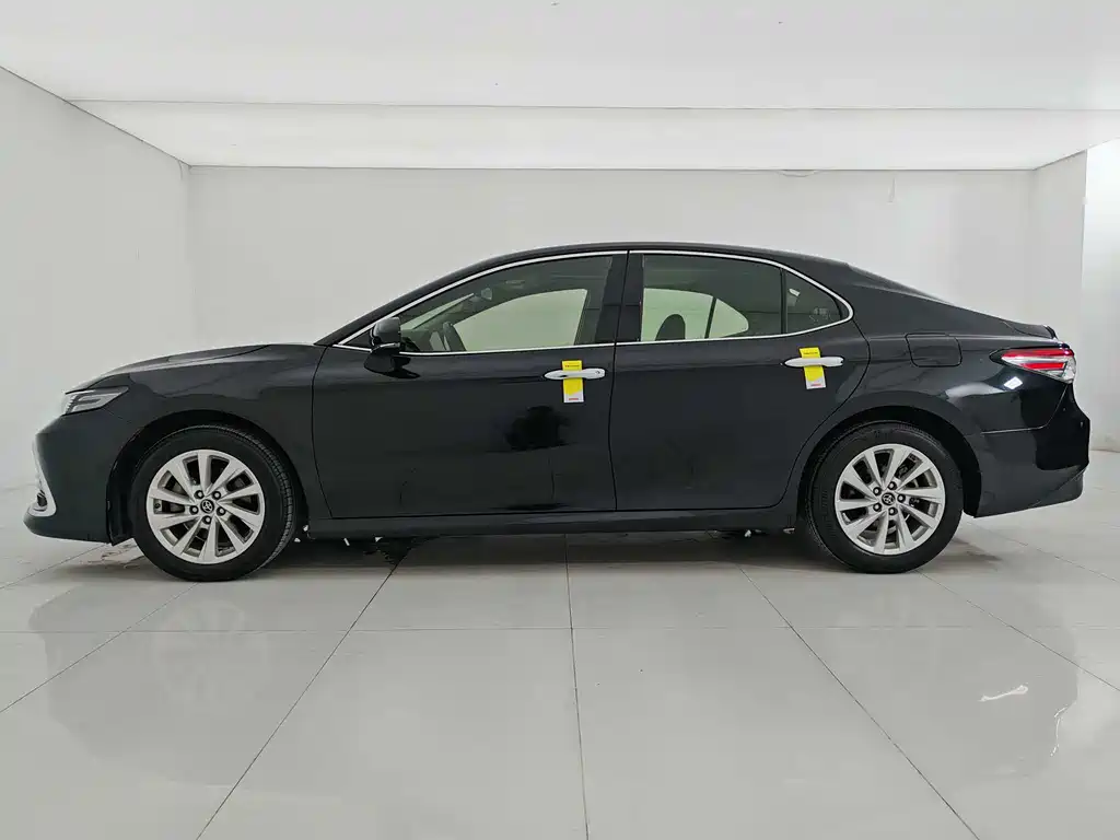 Camry 2.0 G Luxury