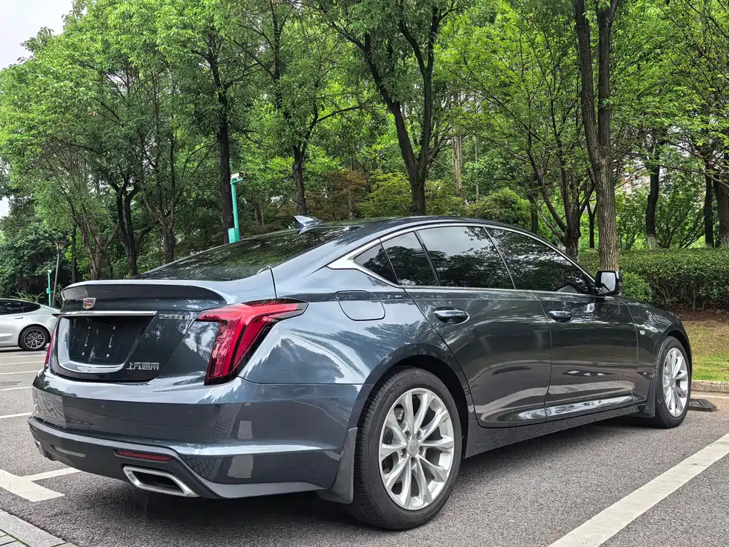 Cadillac CT5 28 T Luxury