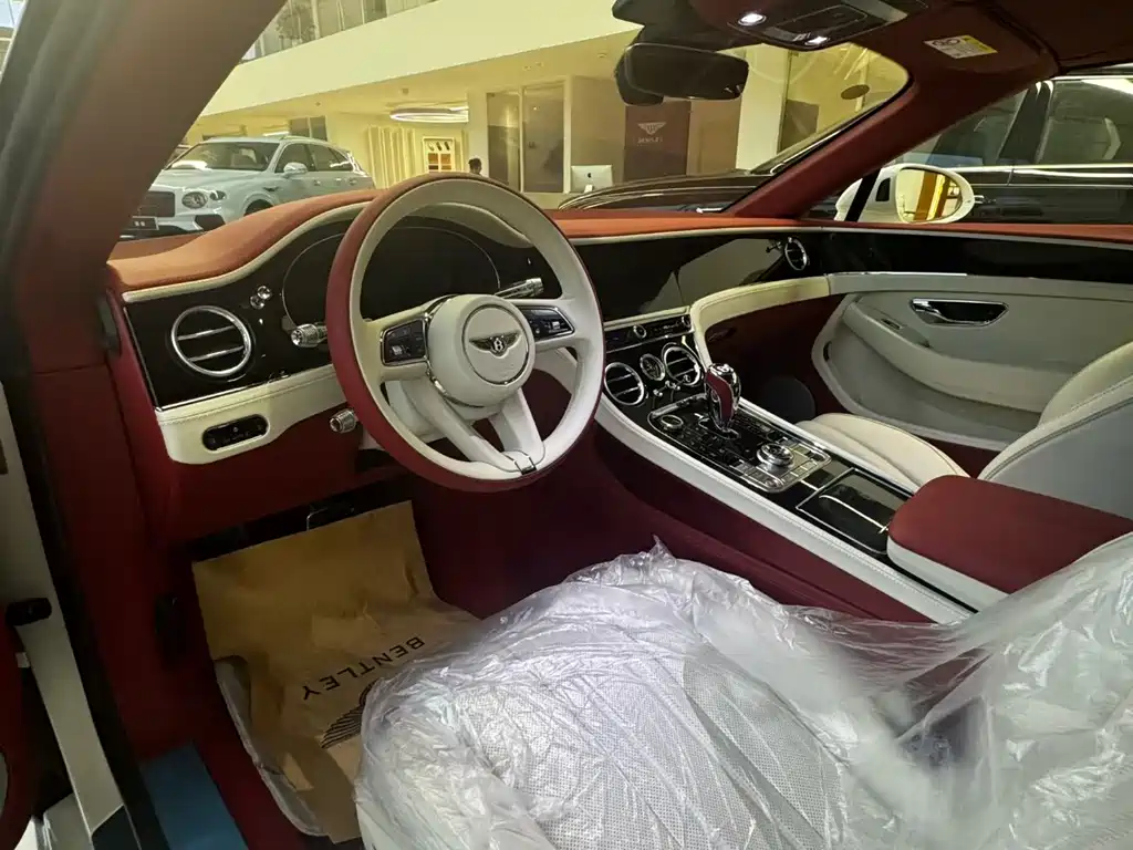 Continental GT PHEV 欧陆插电混动 2026款 GT 敞篷版