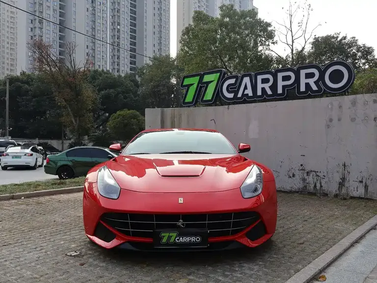 Ferrari F12 berlinetta 6.3 L Standard