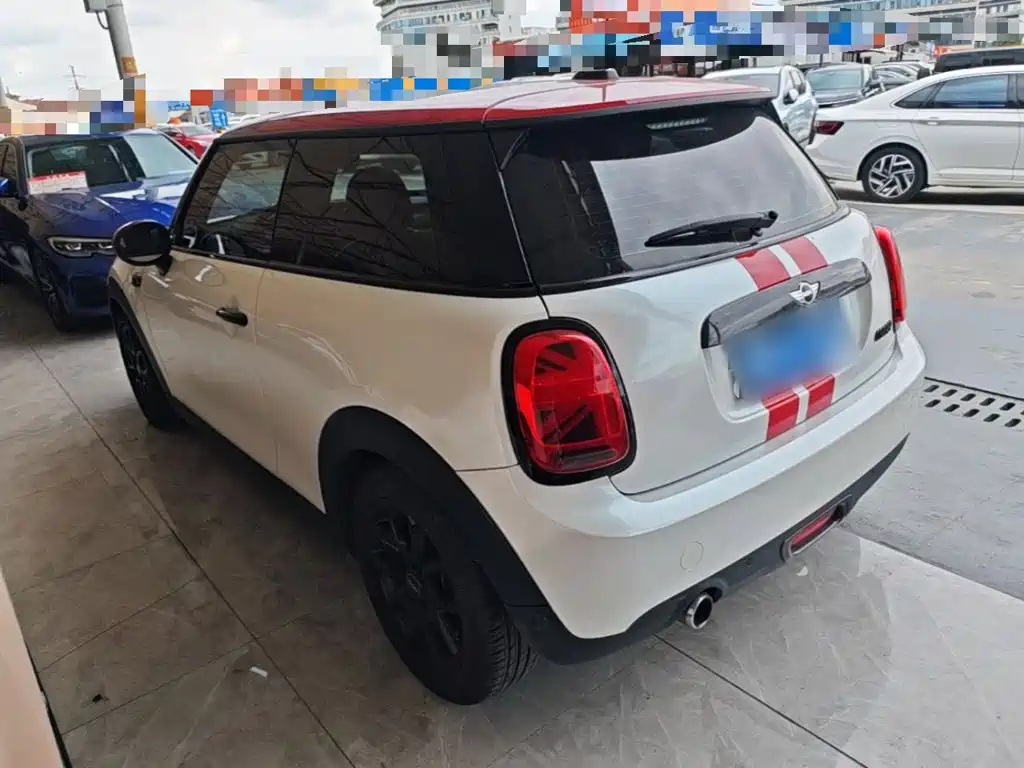 MINI 1.5 T COOPER Fun