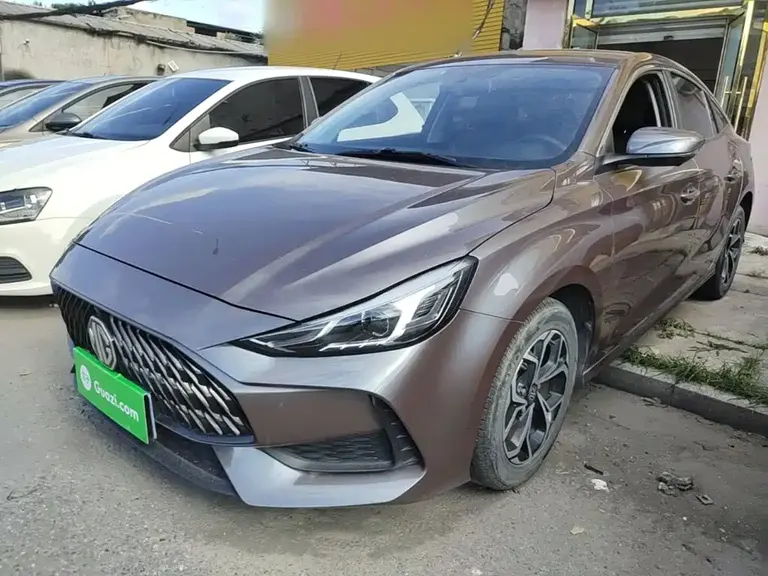 MG5 Facelift 180 DVVT CVT Youth Luxury
