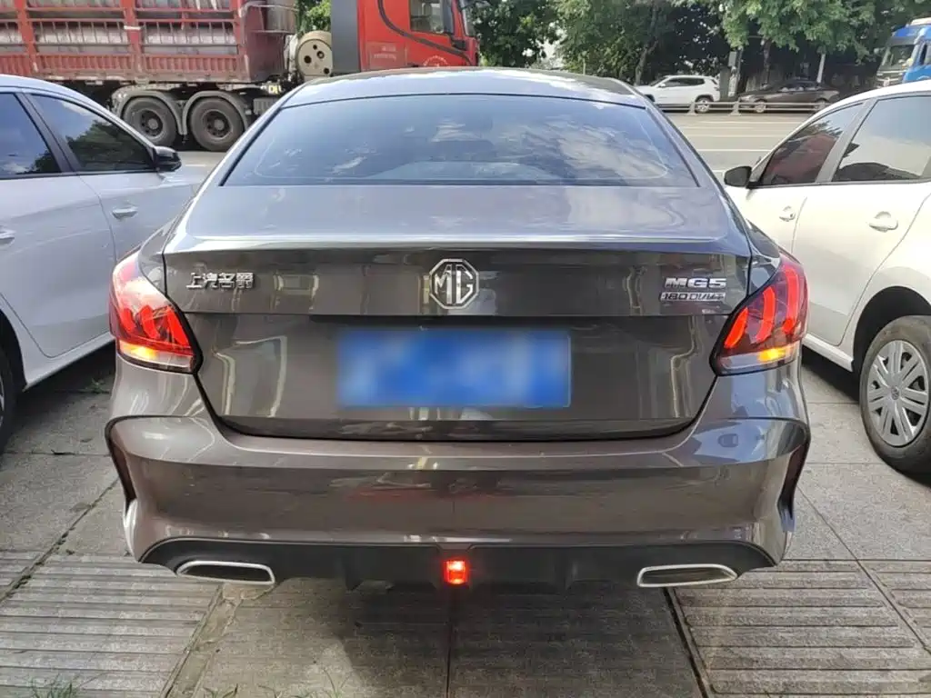 MG5 Facelift 180 DVVT CVT Youth Luxury