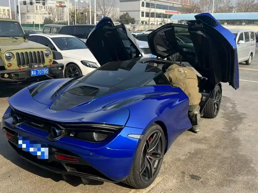 McLaren 720 S 4.0 T Coupe