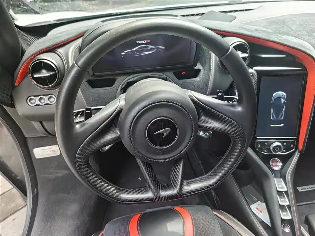 McLaren 720 S 4.0 T Coupe