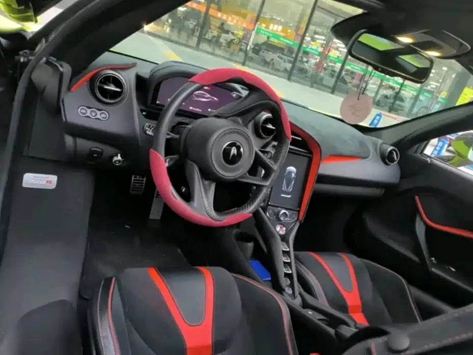 McLaren 720 S 4.0 T Coupe