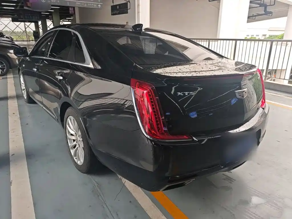 Cadillac XTS 28 T Elite