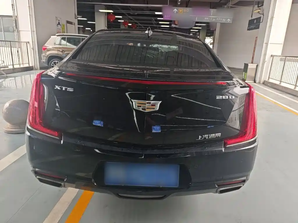Cadillac XTS 28 T Elite
