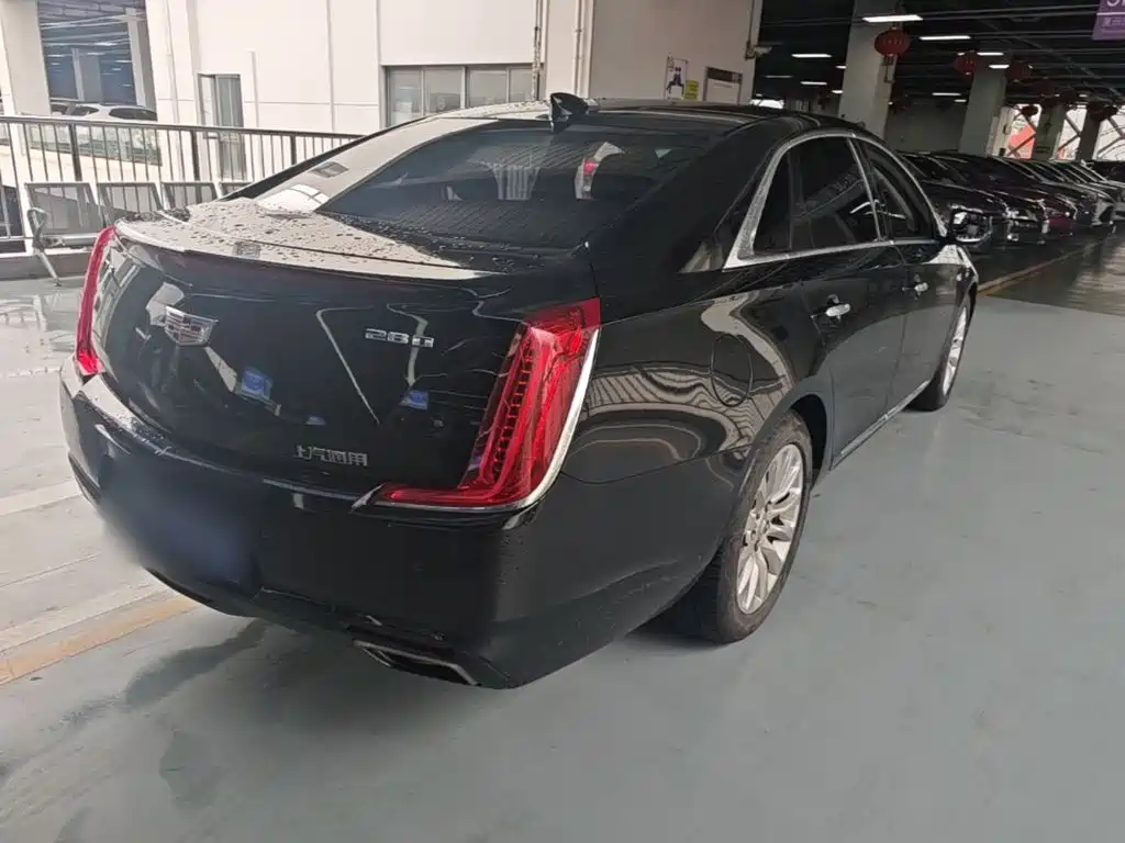 Cadillac XTS 28 T Elite