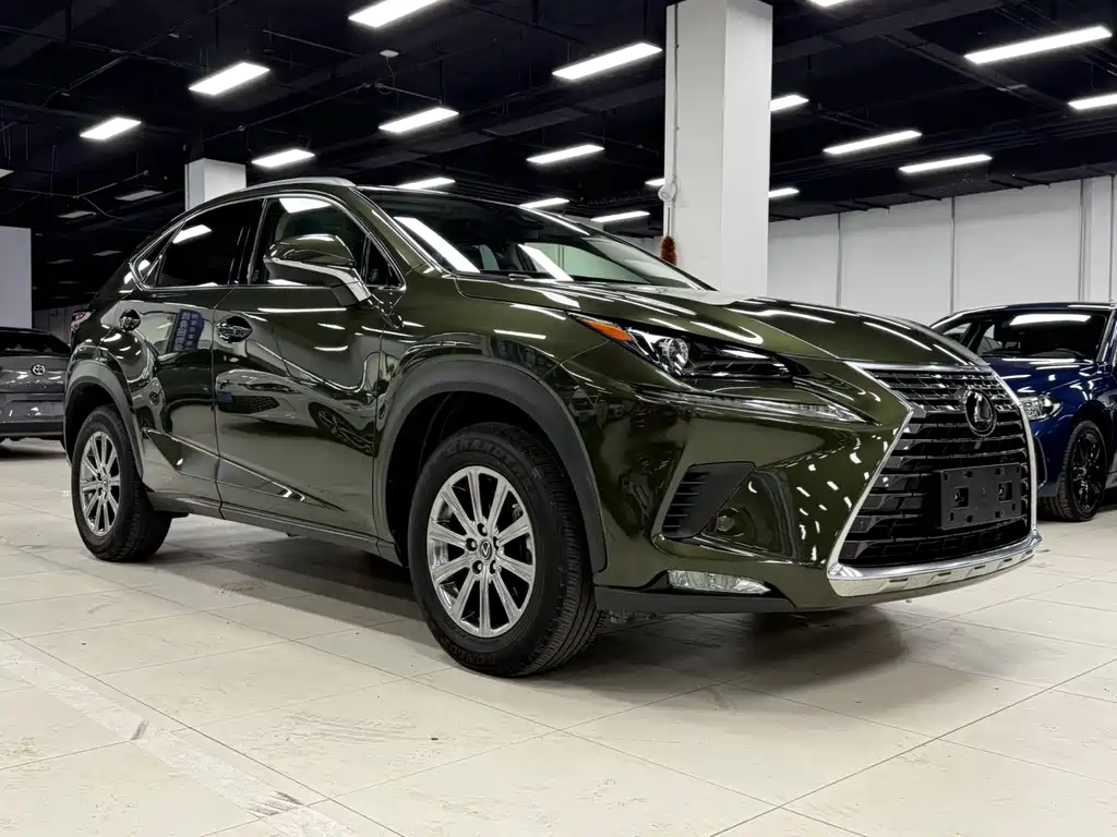 Lexus NX 200 AWD Sharp Style CN-VI