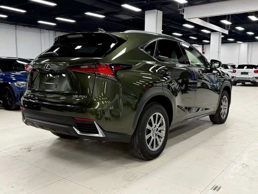 Lexus NX 200 AWD Sharp Style CN-VI