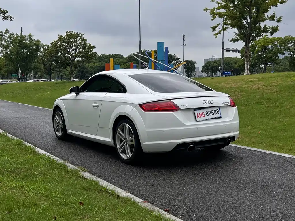 Audi TT TT Coupe 45 TFSI quattro