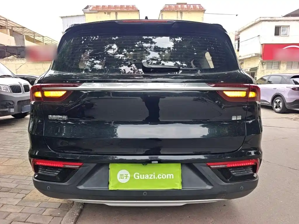 Haoyue 1.8 TD DCT Luxury 7-seat