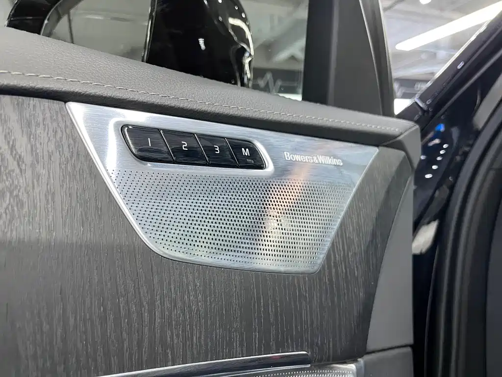 Volvo XC90 PHEV T8 RECHARGE Smart Supreme Luxury 7-seat