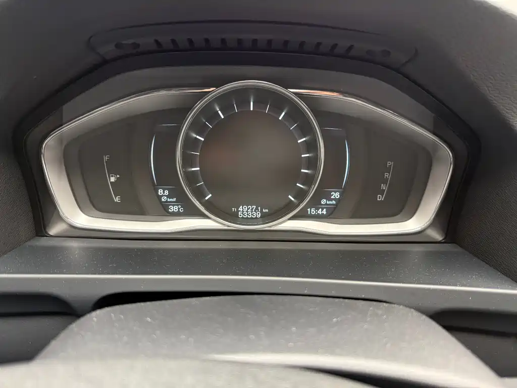 Volvo V60 沃尔沃V60 2016款 T5 智雅版