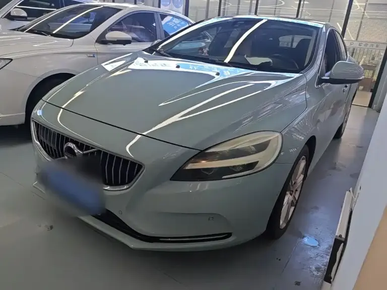 Volvo V40 T3 Smart Grace
