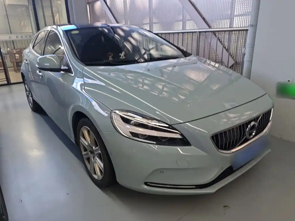 Volvo V40 T3 Smart Grace