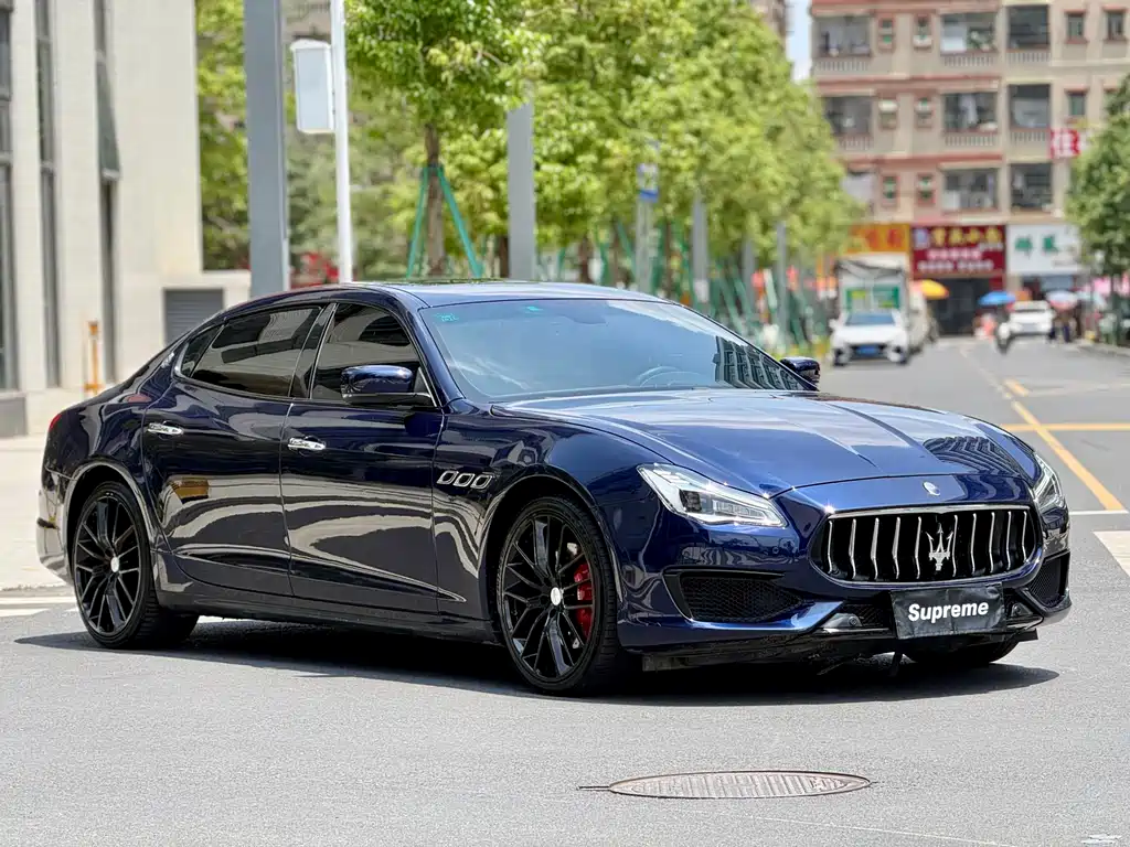 Quattroporte 3.0 T Standard