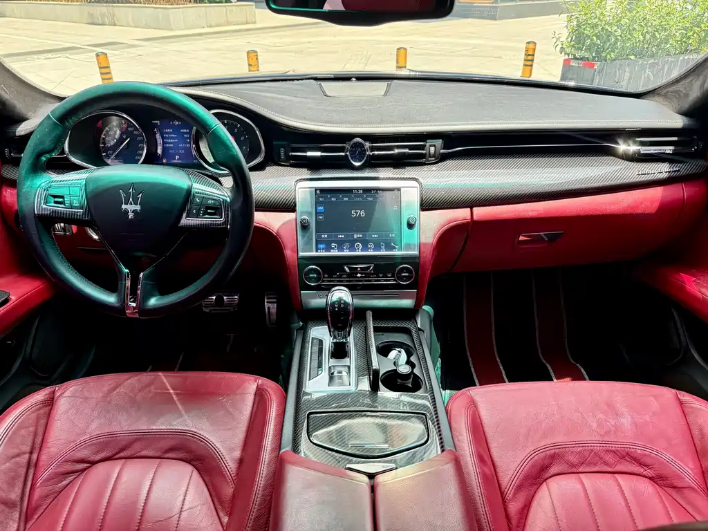 Quattroporte 3.0 T Standard