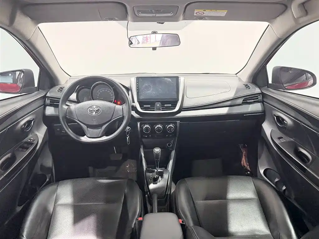 YARiS L Zhixuan 1.5 E CVT Charm Motion CN-VI