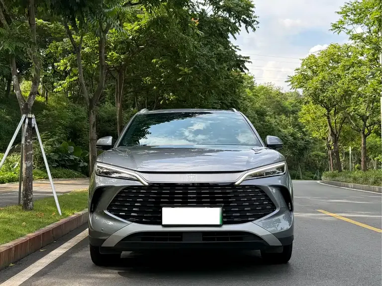 BYD Song L DM-i 112 km Transcend
