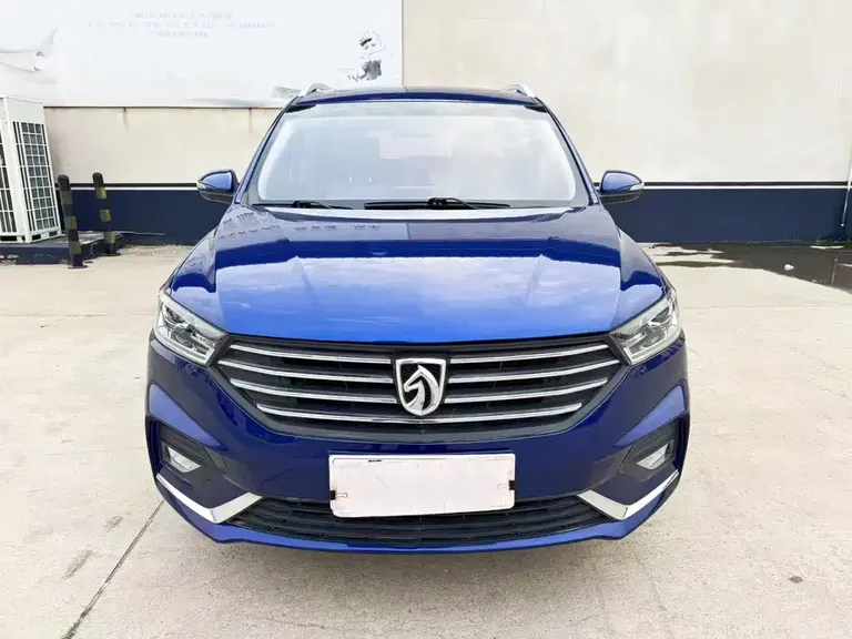 Baojun 360 1.5 L Manual Luxury CN-V