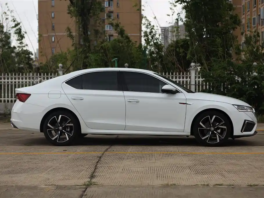Octavia Facelift PRO TSI280 Premium
