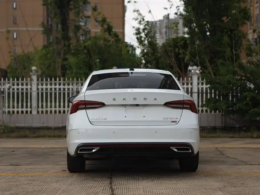 Octavia Facelift PRO TSI280 Premium