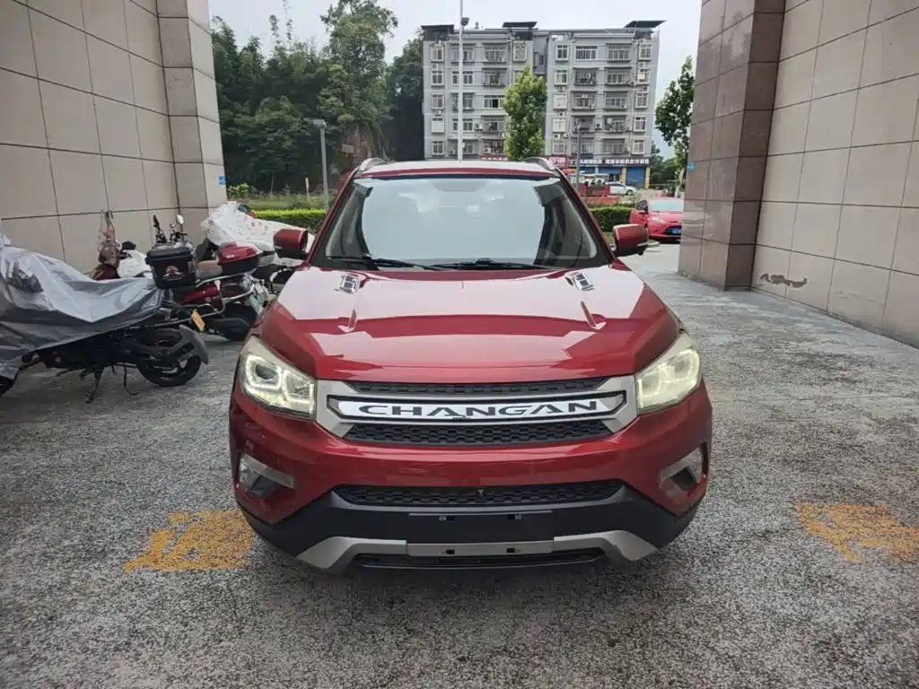 Changan CS75 1.8 T Auto Distinguished CN-V