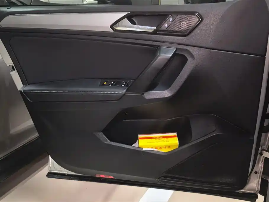 Tiguan L 330 TSI Auto 2 WD Panoramic Comfort CN-VI