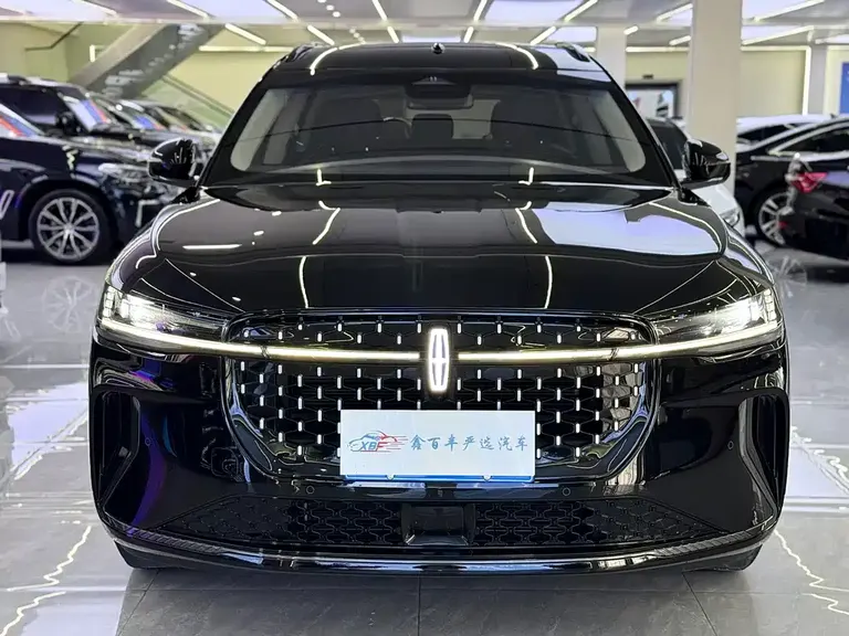 Lincoln Nautilus 2.0 T 4 WD Comfort Supreme