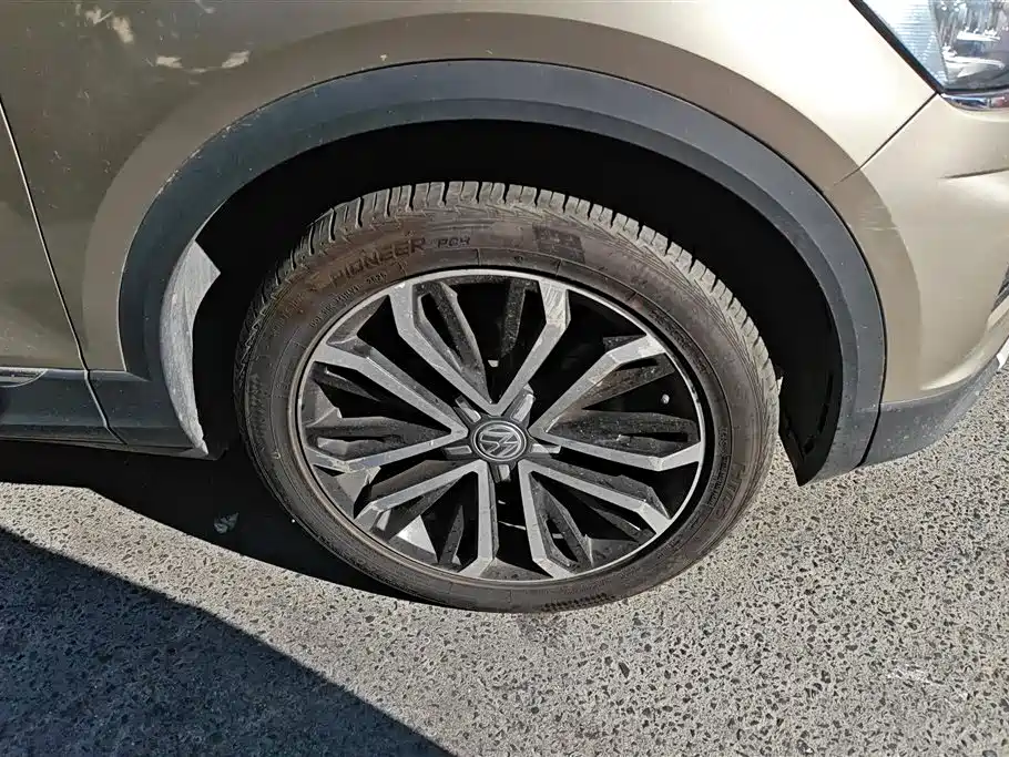 T-ROC 280 TSI DSG 2 WD Comfort CN-VI