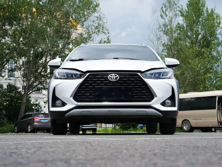 Toyota YARiS L Zhixuan Zhixuan X 1.5 L CVT Luxury PLUS