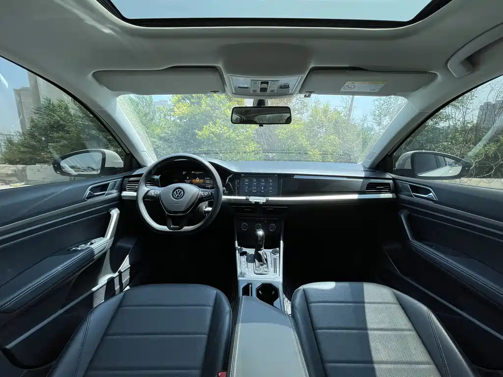 Lavida 1.5 L Auto Comfort