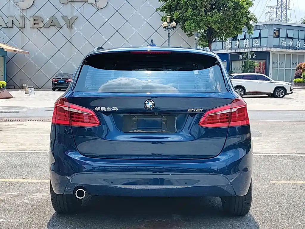 BMW 2 Series Active Tourer 218 i Fashion