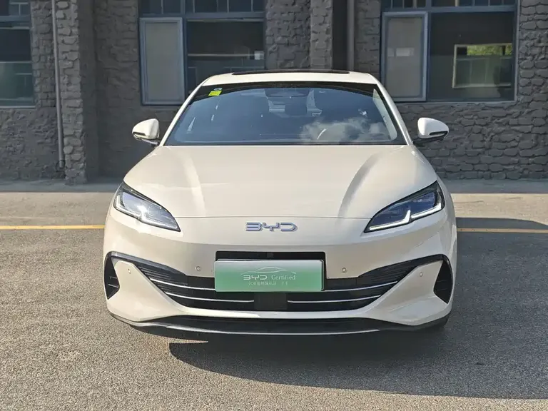 BYD Seal 06 DM-i Smart Drive 120 KM Flagship