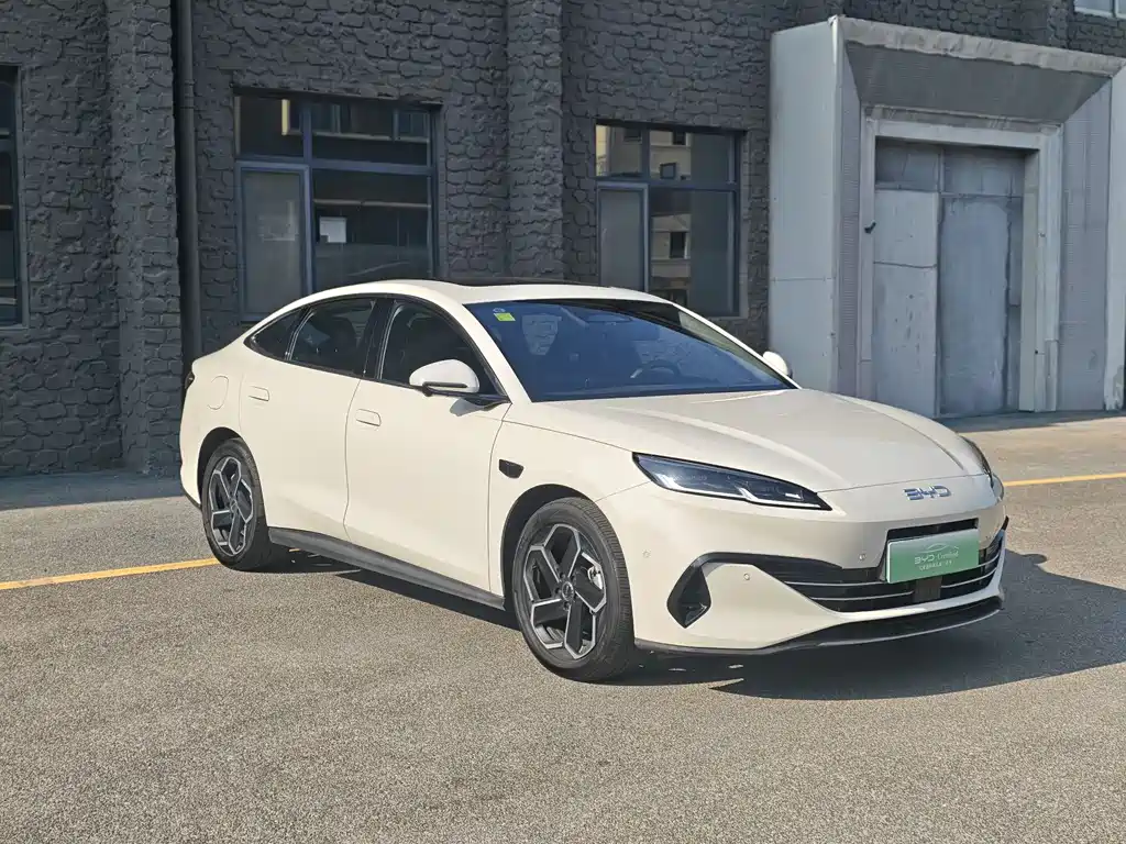 Seal 06 DM-i Smart Drive 120 KM Flagship