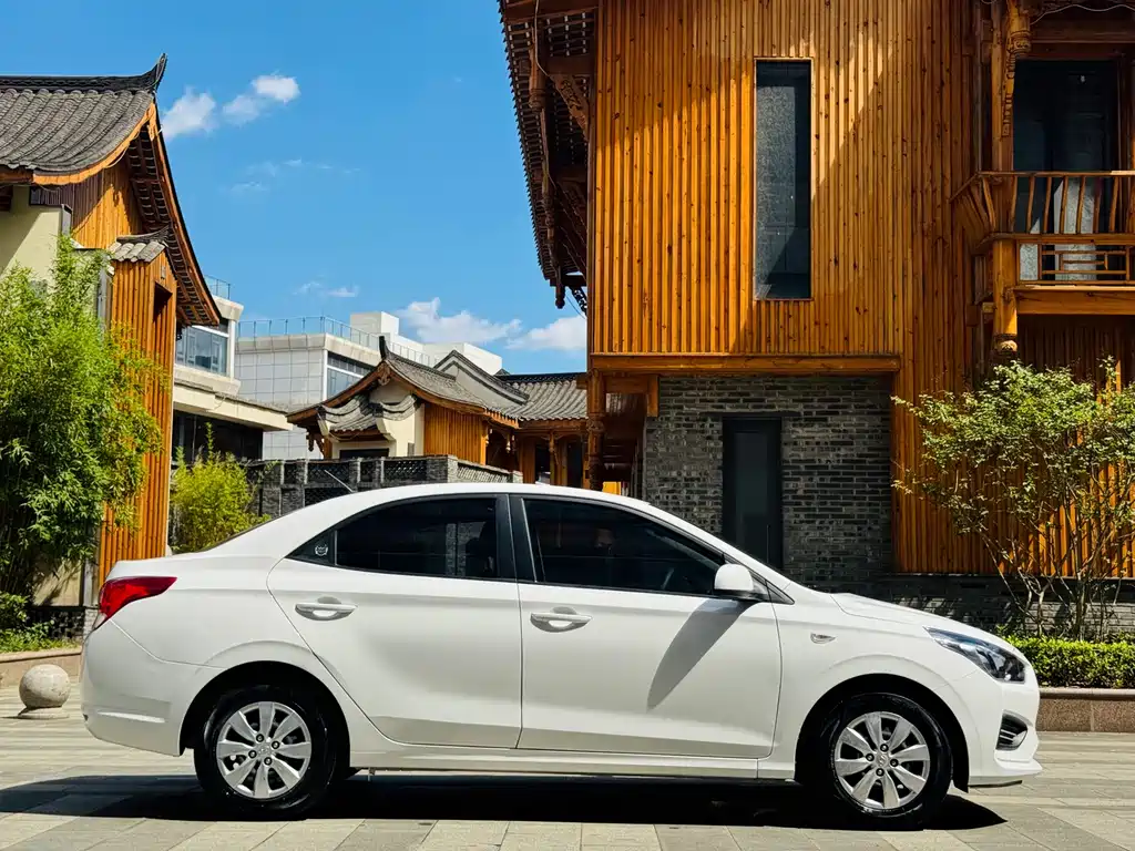 Accent 1.4 L Manual Refreshed CN-VI