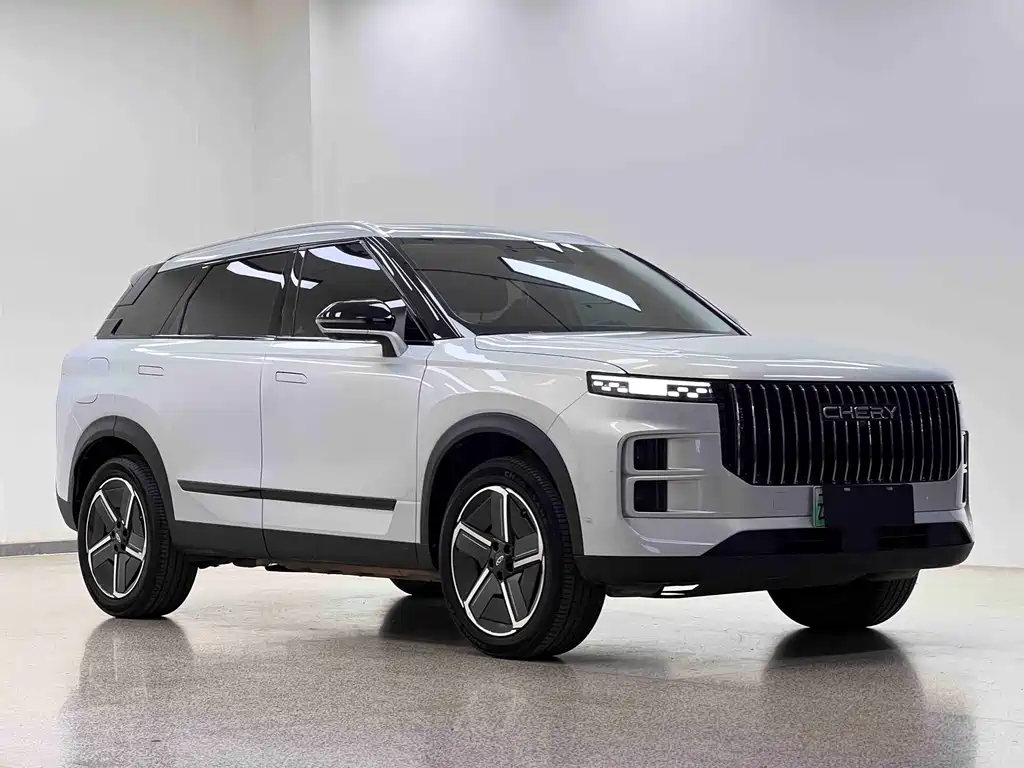 Explore 06 C-DM Luxury