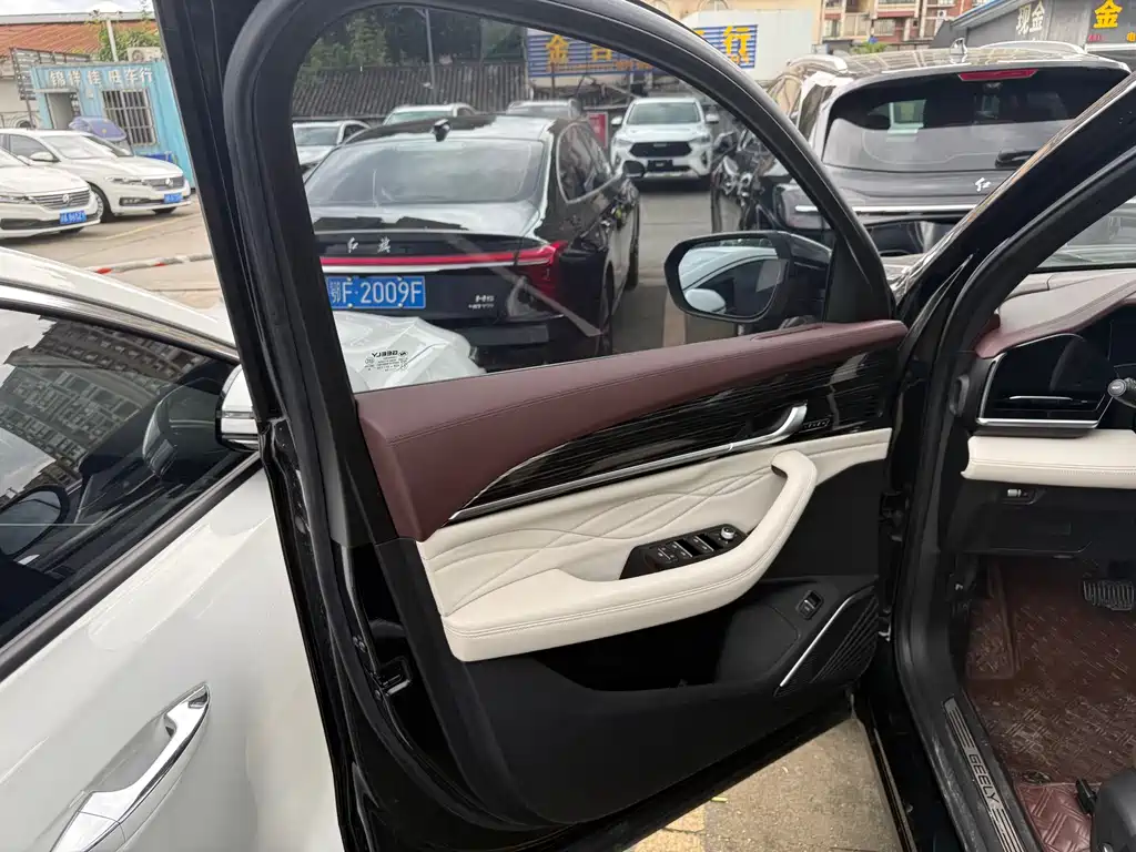 Xingyue L 2.0 TD DCT EVO 2 WD Distinguished