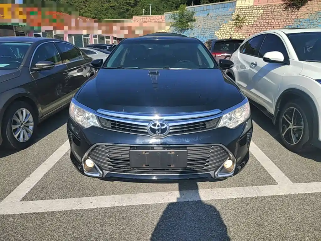 Camry 2.0 G Leading