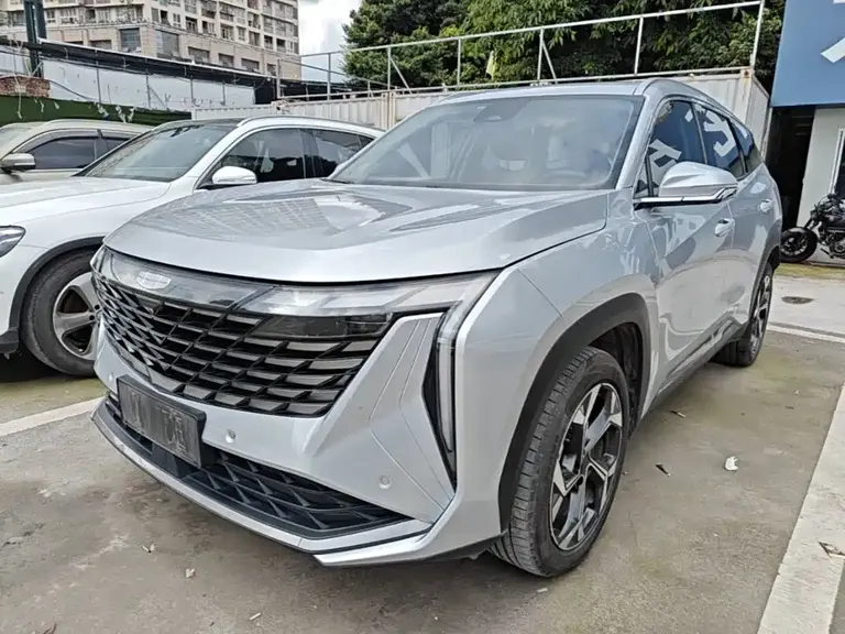 Geely Boyue L 1.5 TD DCT Distinguished