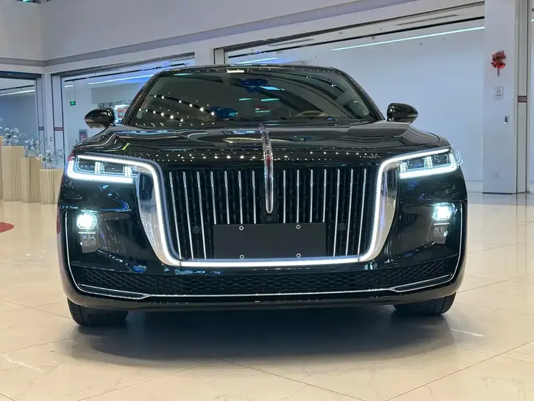 Hongqi H9 2.0 T Connected Flagship Enjoyment