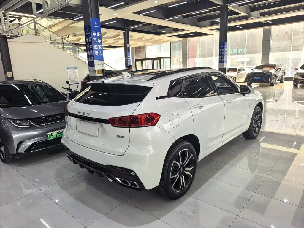 WEY VV7 NEV PHEV 2.0 T Flagship