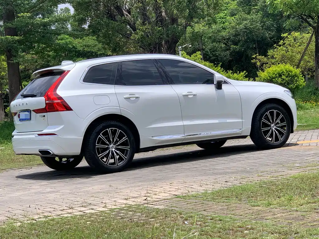 Volvo XC60 T5 4 WD Smart Vision Luxury