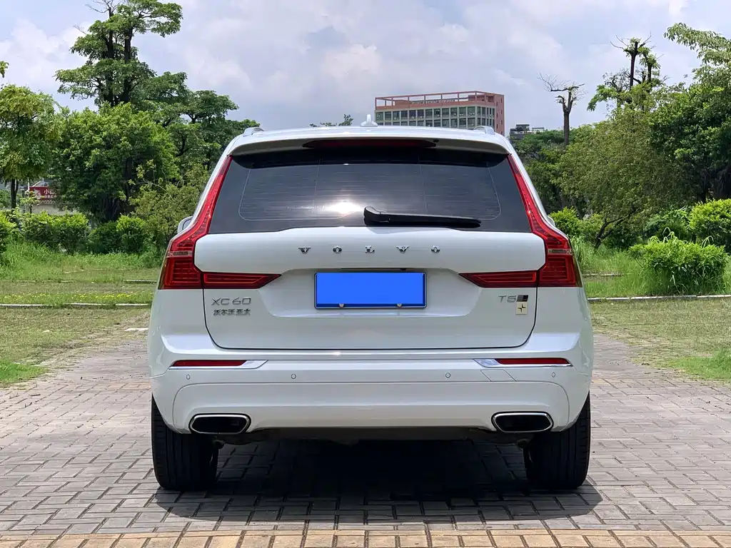 Volvo XC60 T5 4 WD Smart Vision Luxury