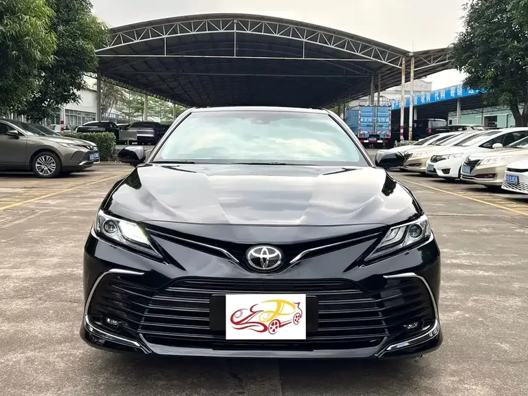 Toyota Camry 2.0 G Luxury