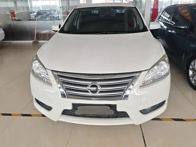 Nissan Sylphy 1.6 XV CVT Premium
